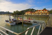 Paihia_Opua;Northland;boating;al_fresco_eating;out_door_eating;harbour;blue_sky