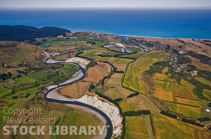 Aerial;Hawkes Bay Coast;bush;native forrest;golden sands;bluffs;River;cliffs;sandy beaches;vineyards;blue sky;blue sea;Mohaka River;Mohaka River mouth