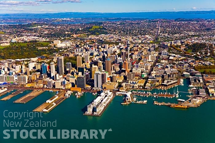 Aerial;Auckland Central;Harbourfishing;boating;speed boating;Beach;sandy beach;homes;swimming;Auckland Harbour;Harbour Bridge;Sky Tower;Herne Bay;freemans Bay;Waitemate Harbour;Devonport;North Head;Birkenhead;ships;Ponsonby;Parnell;New Zealand photography