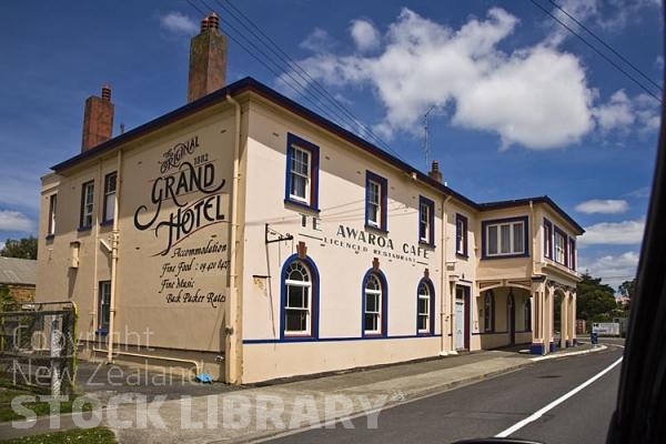 Helensville;Grand Hotel