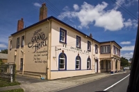 Helensville;Grand_Hotel