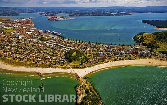 Aerial;Mount Maunganui;Mt Maunganui Town Centre;Bay of plenty;blue seablue skysandy beaches;sea;sea fishing;harbour;bachs;holiday homes;sand dunes;high rise buildings;cruise ships;tourists;holiday makers