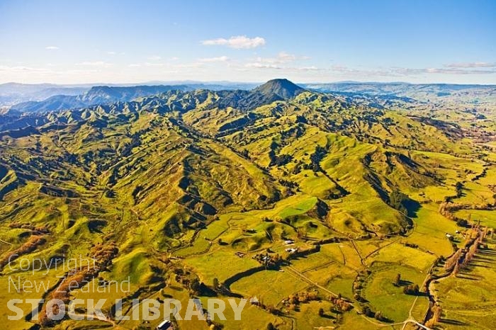 Aerial;Taumarunui;South Waikato;airport;agricultural;Timber;timber industry;river;Trout Fishing;Scenic flights;agriculture;sheep;rail line rail link;rail station;Ongarue River;Mt Tuhua