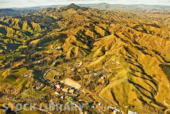 Aerial;Taumarunui;South Waikato;airport;agricultural;Timber;timber industry;river;Trout Fishing;Scenic flights;agriculture;sheep;rail line rail link;rail station;Ongarue River;Fun Park;Ukahukura