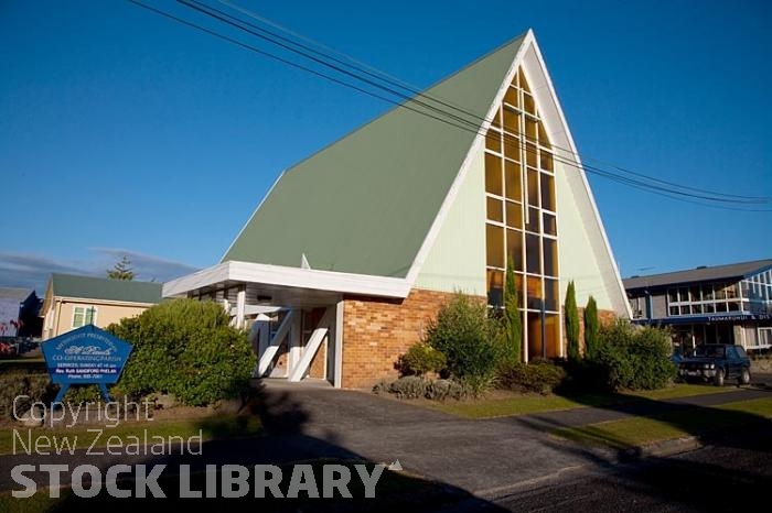 Taumarunui;South Waikato;airport;agricultural;river;Trout Fishing;Scenic flights;agriculture;sheep;rail line rail link;rail station;Ongarue River;co-operating church;church