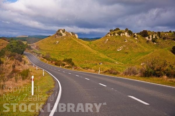 Taupo;Trout Fishing;South Waikato;Lake Taupo;Waikato river;jet boating;tourists;visitor centre;boat harbour;marina;yacht;yachts;launch;launches;holiday homes.baches;Autumn Colours;road;curving road