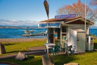 Taupo;Trout_Fishing;South_Waikato;Lake_Taupo;Waikato_river;jet_boating;tourists;