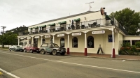 Coromandel;sandy_beaches;bachs;holiday_homes;blue_sky;blue_sea;bush;native_forre