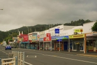 Thames;Coromandel;sandy_beaches;bachs;holiday_homes;blue_sky;blue_sea;bush;nativ