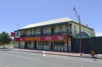 Opotike;blue_sky;Opotiki_Hotel