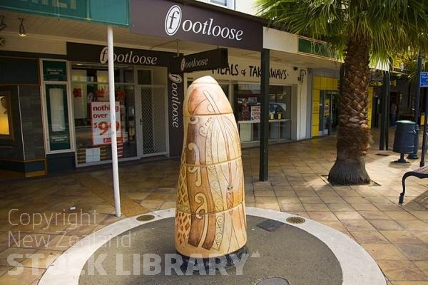 Gisborne;Turanganui River;industrial buildings;suburburban;Hospital;bridge;Gardens;harbour;docks;Young Nick's Head;blue sky;blue sea;bluffs;cliffs;Airport;palms;palm trees;Street Art