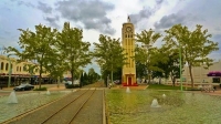 Hastings;Hawkes_Bay;suburburban;Gardens;palms;palm_trees;Art_Deco;lamp_posts;scu