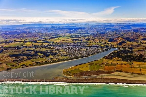 Aerial;Wairoa;Hawkes Bay;bush;native forrest;golden sands;bluffs;River;cliffs;sandy beaches;vineyards;blue sky;blue sea;Wairoa River;arable;farming;bridge;lighthouse