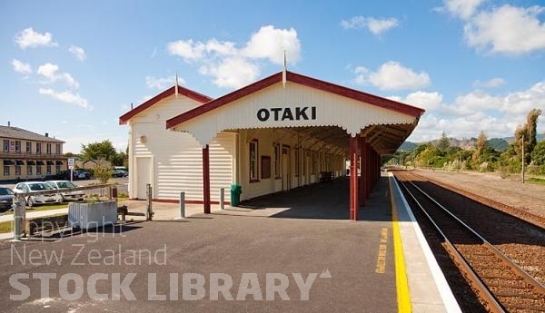 Otaki;Kapiti Coast;War Memorial;horticulture;agriculture;market gardens;Tararua Ranges;vegetable growing;Blue sky;blue sea;tramping tracks;Fishing;boating;New Zealand photography;sculptures;Train Station