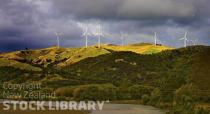 Ashhurst;Manawatu;Manawatu Gorge;Gorge;Pohangina River;wind farm;wind mills;agriculture;wind turbines;Manawatu River;Tararua Range