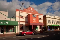 Bulls;Manawatu;agriculture;agricultural_centre;Soci_A_Bull;Town_Hall