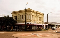 Marton;Manawatu;agriculture;agricultural_centre;Captain_Cook_Statue;Captain_Cook