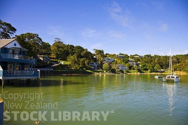 Paihia & Opua;Northland;ferries;ferry;Opua Bay;car ferry;bachs;holiday homes;yacht