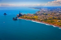 Aerial;New_Plymouth;Taranaki;beach;Down_Town;sugar_loaf_islands;harbour;tank_far