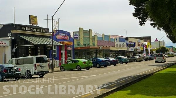 Pahiatua;Tararua;cafes;sculptures;post office;shops;church;green fields;paddocks;lake;Tararua ranges;Mangatainoka River;Main Street