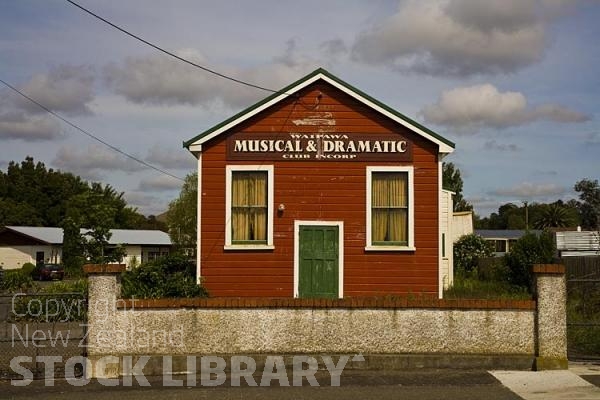 Waipawa;Tararua;church;green fields;paddocks;Waipawa River;river;palms;palm trees;War Memorial;Musical & Dramatic Club;Musical;Dramatic Club.