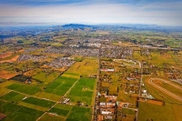 Aerial;Cambridge;Leamington;Waikato_River;suburburban;bridge;green_fields;sub_di