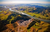 Aerial;Huntly;Waikato_River;suburburban;bridge;green_fields;River;bridge;New_Zea