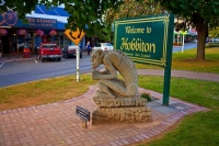 Gollum;Hobbiton;Matamata;main_street