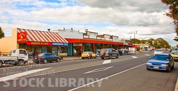 Ngaruawahia;Waikato River;suburburban;bridge;green fields;River;bridge;Maori King;Maori King Residence;Turangawaewae Marae;Maori capital of New Zealand;Hakarimata Range;Waipa River;market gardening;Te Kowhai;main street