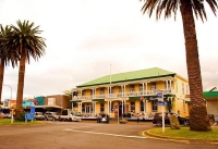 Raglan;Waikato;coastal;bachs;holiday_homes;bush;native_forrest;blue_sky;blue_sea