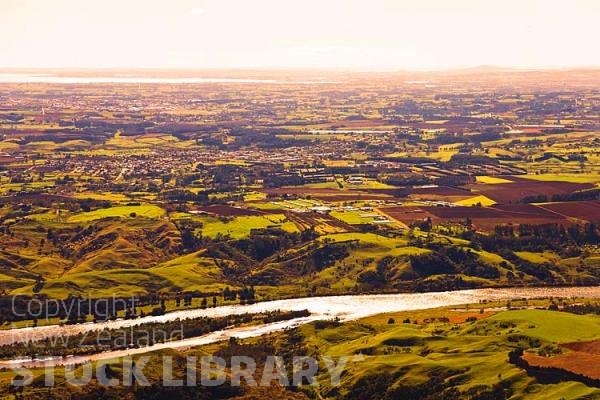 Aerial;Waikato River;Waikato;agricultural;Dairy;Dairy industry;agriculture;sheep;cattle;dairy;dairy farms;fishing;angling;boating;speed boating;rowing