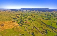 Aerial;Eketahuna;Wairarapa;agricultural;Dairy;Dairy_industry;sheep;church;museum