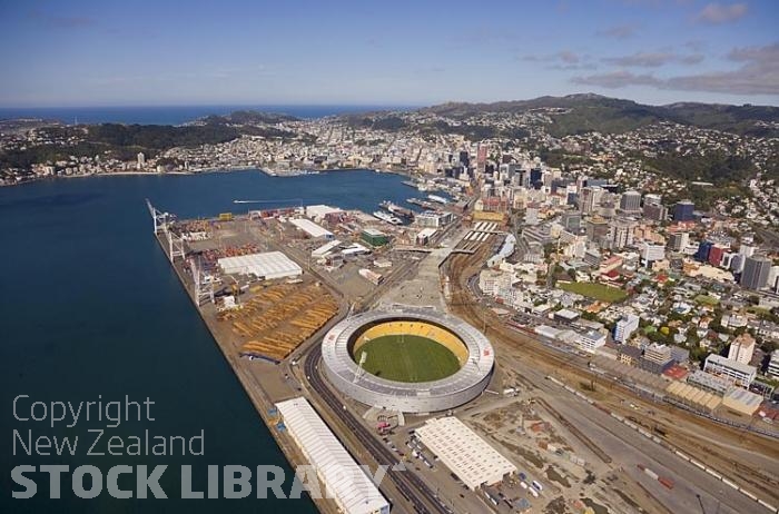 Aerial-Wellington-Wharf-containers-cranes-sheds-storage sheds-caketin