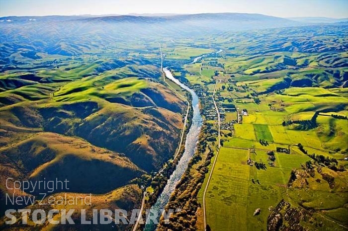 Aerial;Millers Flat;Otago;Clutha River;state highway 8;fruit growing;bridge;church