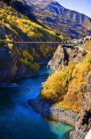 Kawarau_River;Gorge;Otago;bungy_bridge;bluffs;cliffs;Bungy_jumping;vineyards;roa