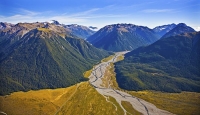 Aerial;Arthurs_Pass_Route_Canterbury;mountains;hills;Lakes;Waimakariri_River;tus