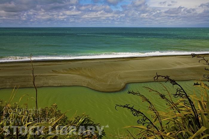 Hurunui River mouth;Hurunui;Alpine Pacific Triangle;Hurunui River mouth;Hurunui River;sand bar;beach;bush;native forest;tramping tracks;beach;bluffs;bush;cliffs;Coast;Hurunui River mouth;flax