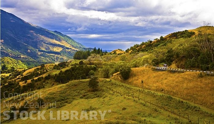 Hurunui;Alpine Pacific Triangle;coast road;tunnels;road tunnels;rail tunnels;Hurunui River;sand bar;beach;bush;native forest;tramping tracks;rocky shorelines;Road Signs