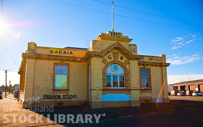 Rakaia;Canterbury;Canterbury Plain;green fields;paddocks;green paddocks;rivers;Rakaia River;dairy farming;sheep;old Post Office;fashion studio