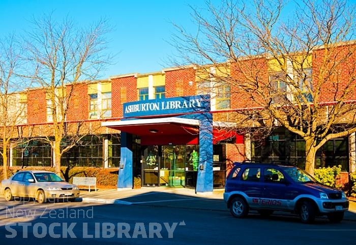 Ashburton;Canterbury;Canterbury Plain;Green Paddocks;green fields;church;churches;art gallery;blue sky;The Library;Library