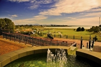 Timaru;South_Canterbury;Canterbury;Caroline_Bay;Piazza;fountain