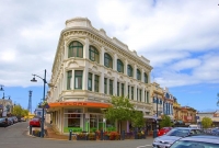 Timaru;South_Canterbury;Canterbury;Town_Centre;neo_classical_buildings;lamp_post