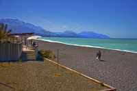 Whale_Watch_Station_beach;Kaikoura;Kaikoura_Peninsula;seaward_Kaikoura_Range;gr