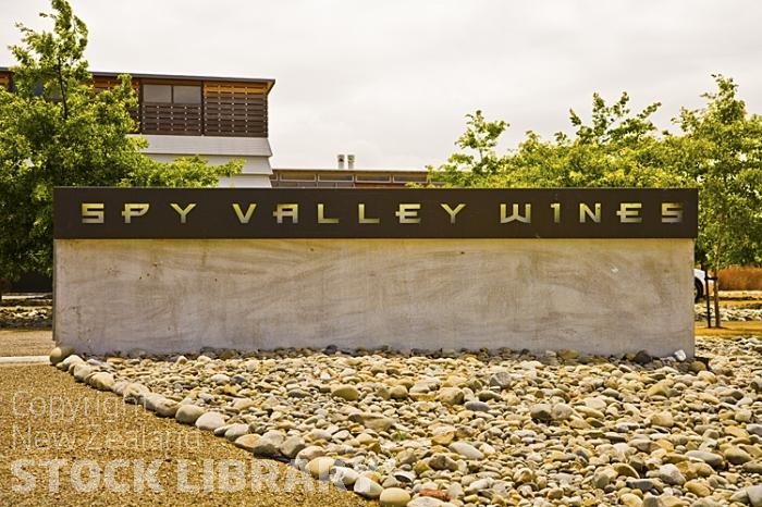 Vineyards;Marlborough;Wairau Plains;vines;vintners;grapes;Spy Valley Wines