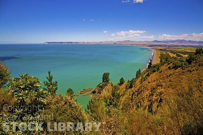 Aerial;Wairau Plains and Coast;Marlborough;vineyards;braided rivers;Wairau River;Cloudy Bay'white bluffs