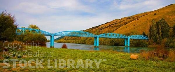 Millers Flat;Otago;Clutha River;Millers Flat Bridge