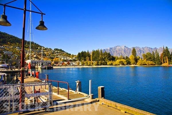 Queenstown;Lake Wakatipu;Otago;autumn colour;fall colors;Queenstown;Harbour;waterfront