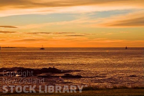 Bluff;Southland;Going Fishing;fishing boat;dawn sky