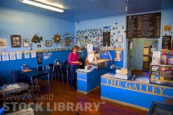 Bluff;Southland;Penny;Chippy;chip shop;chip shop interior;the galley