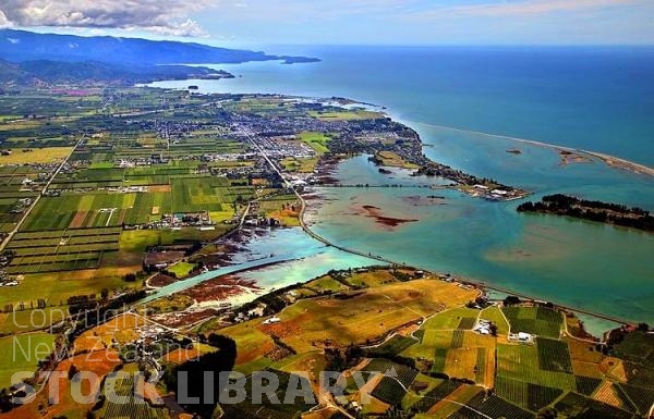 Aerial;Motueka;Moutere;Mapua;Tasman Bay;sandy beaches;beach;beach front;boating;golden sands;inlet waters;inlets;lagoons;coastal road;harbour;Motueka River;airfield;airport;fruit growing;vineyards